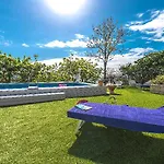 La Di Sofia Villa